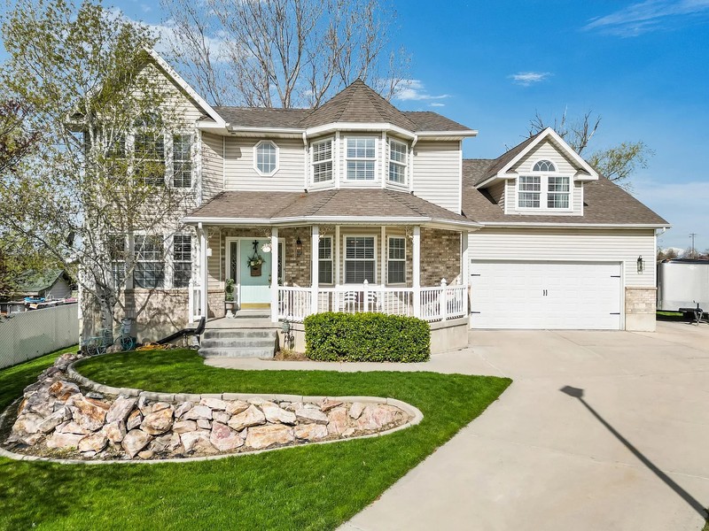 Lehi House: 649 E Cedar Hollow Rd