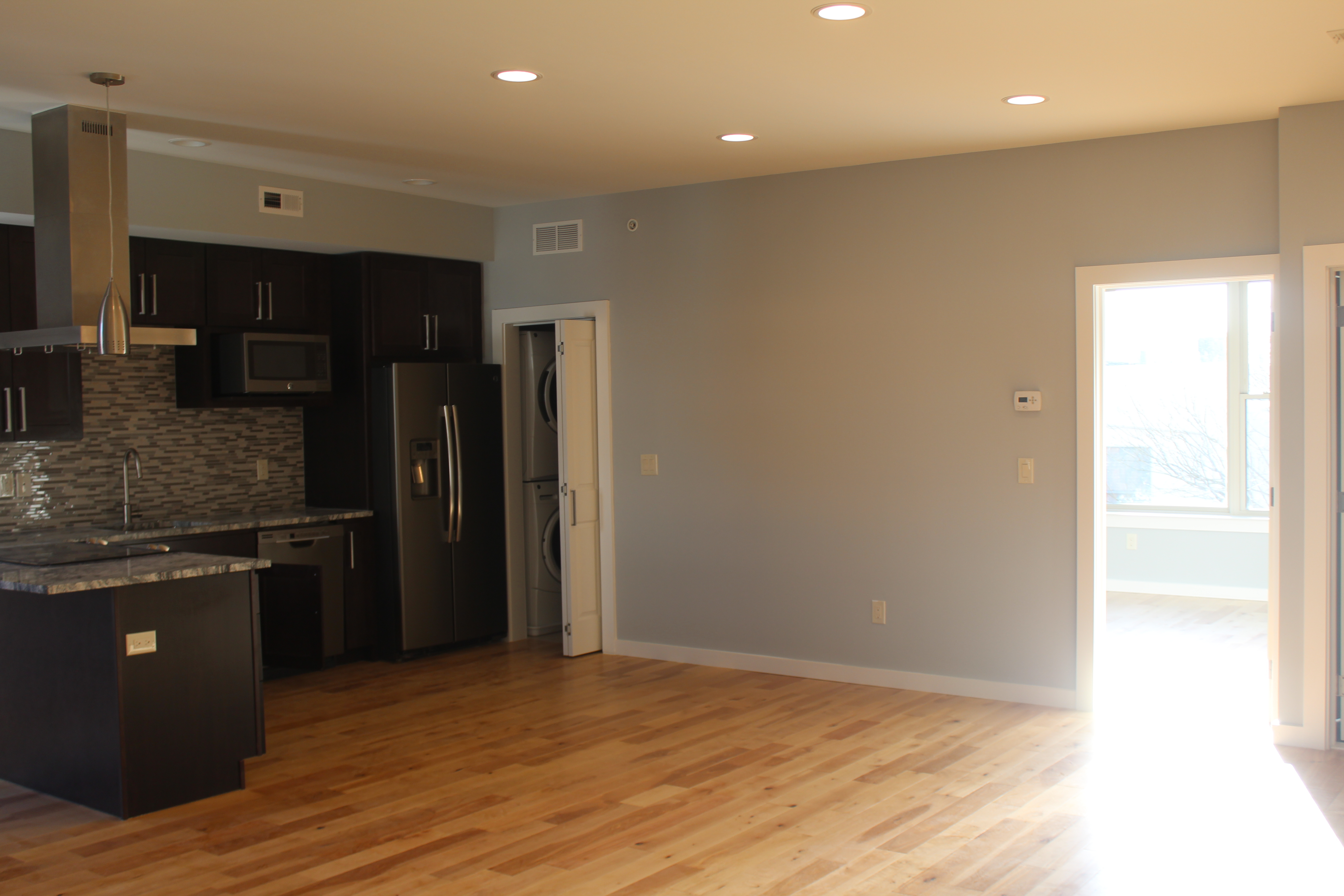 PHILADELPHIA Apartment: 708 N 19TH ST