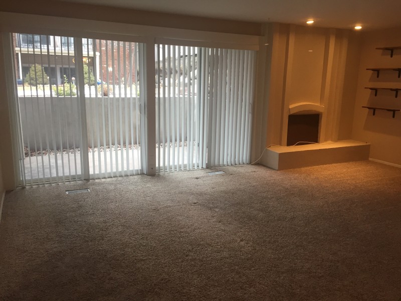 Sandy Condo: 8108 S Cottonwood Hills Cir