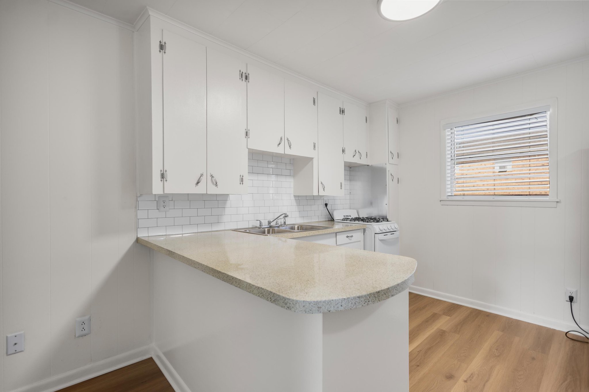 Nacogdoches Apartment: 206 Parmley Dr