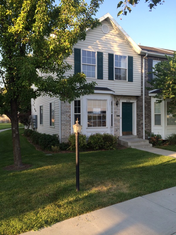 Provo Townhome: 888 Independence Ave