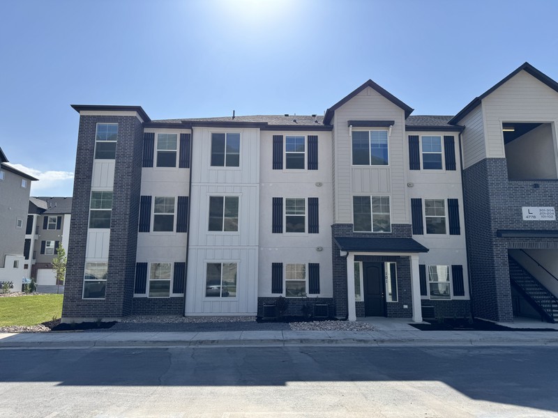 Mapleton Condo: 4778 S 710 W