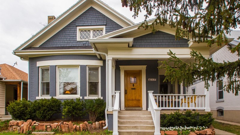 Salt Lake City House: 417 S Douglas St