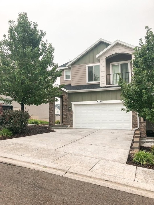 Lehi Townhome: 4162 N Cresthaven Ln