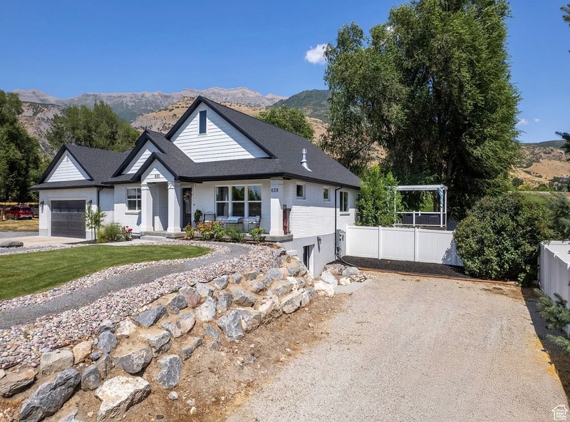 Lindon Multiplex: 628 N 200 E