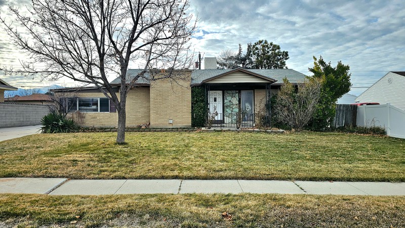 West Valley City Single Room: 3600 S 6505 W