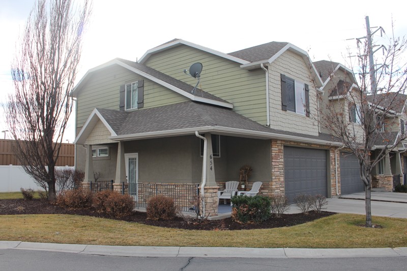 Draper Townhome: 654 E Shadow View Ln