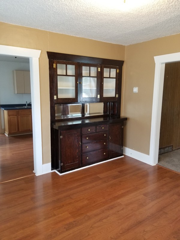 Logan House: 61 E 400 S