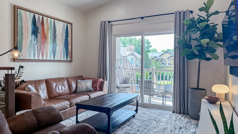 Pleasant Grove Townhome: 1467 W 110 N