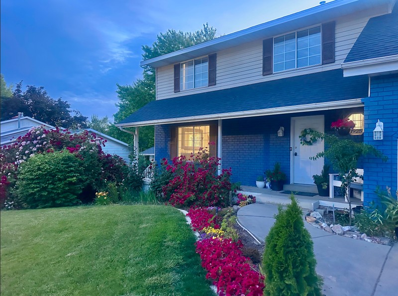 Orem House: 1925 N 270 E