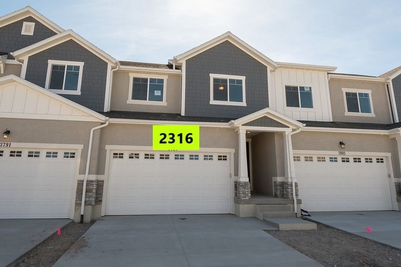 Lehi Townhome: 2316 N 3720 W