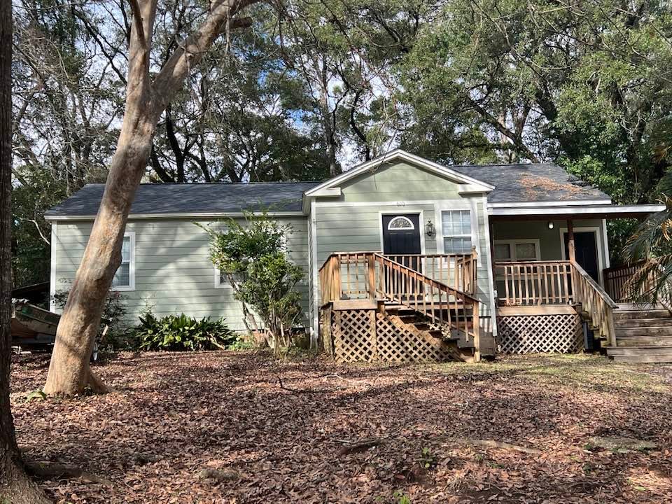 Tallahassee House: 610 Collins Dr.