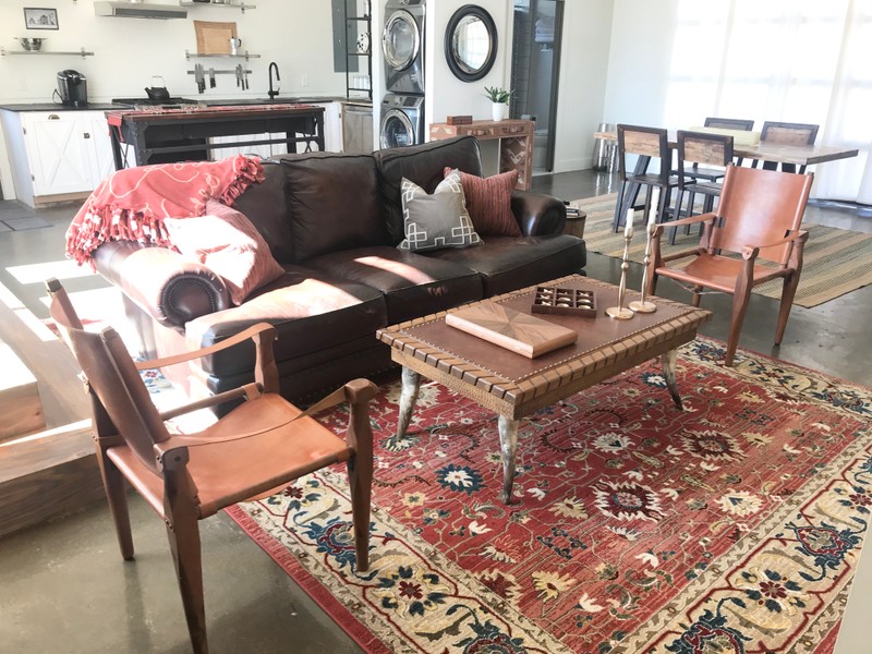 Mapleton House: 559 W 800 S