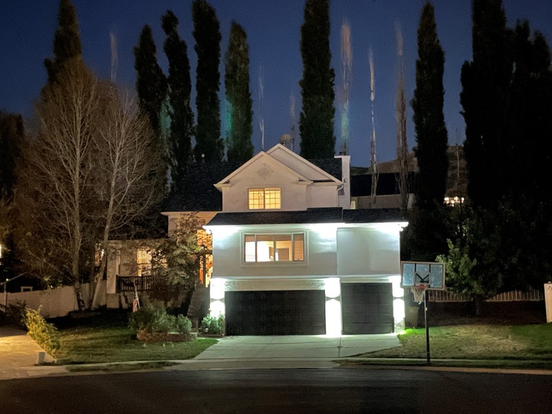 Draper Multiplex: 1212 E Hawberry Cir