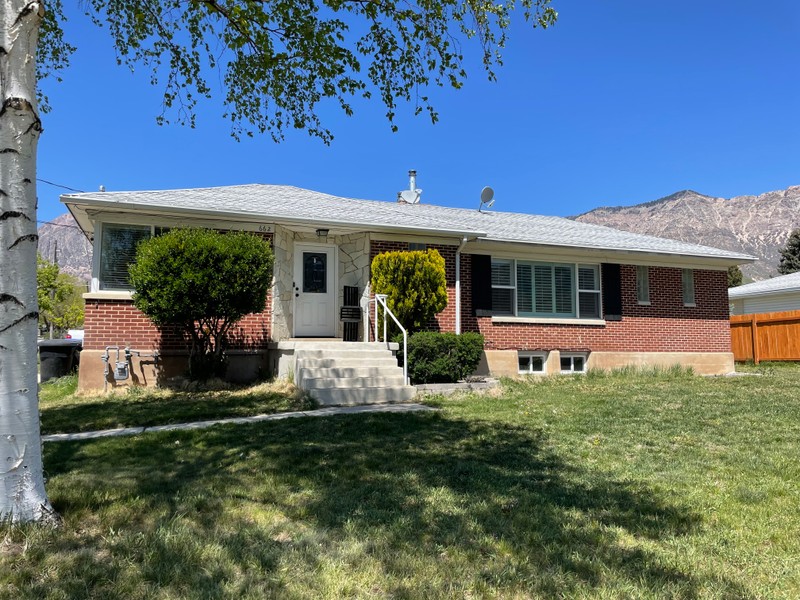 Ogden Apartment: 662 E 2550 N