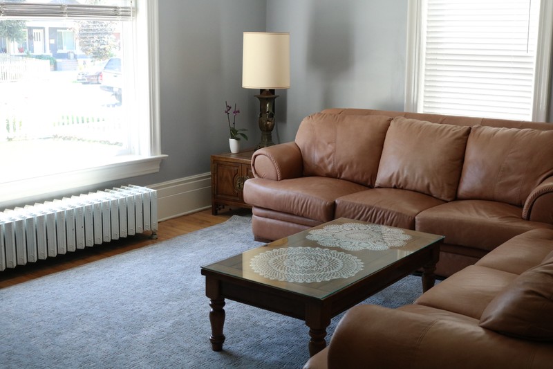 Provo House: 287 E 200 N