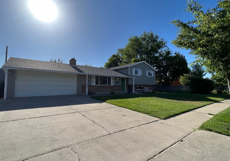 Murray House: 6268 S Mount Vernon Dr