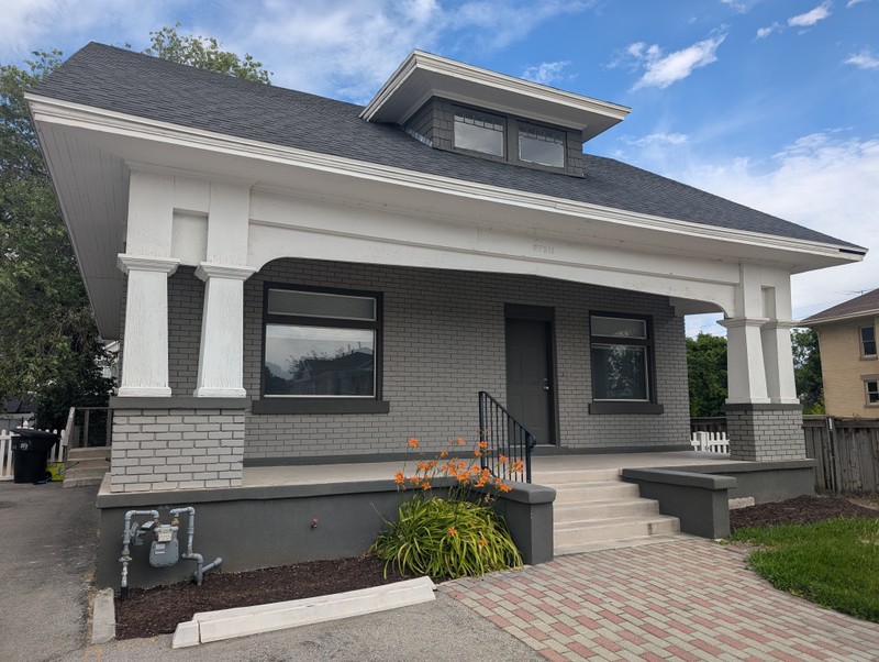 Provo Apartment: 372 N 500 W