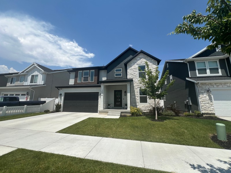 Saratoga Springs House: 1516 W Stone Gate Dr