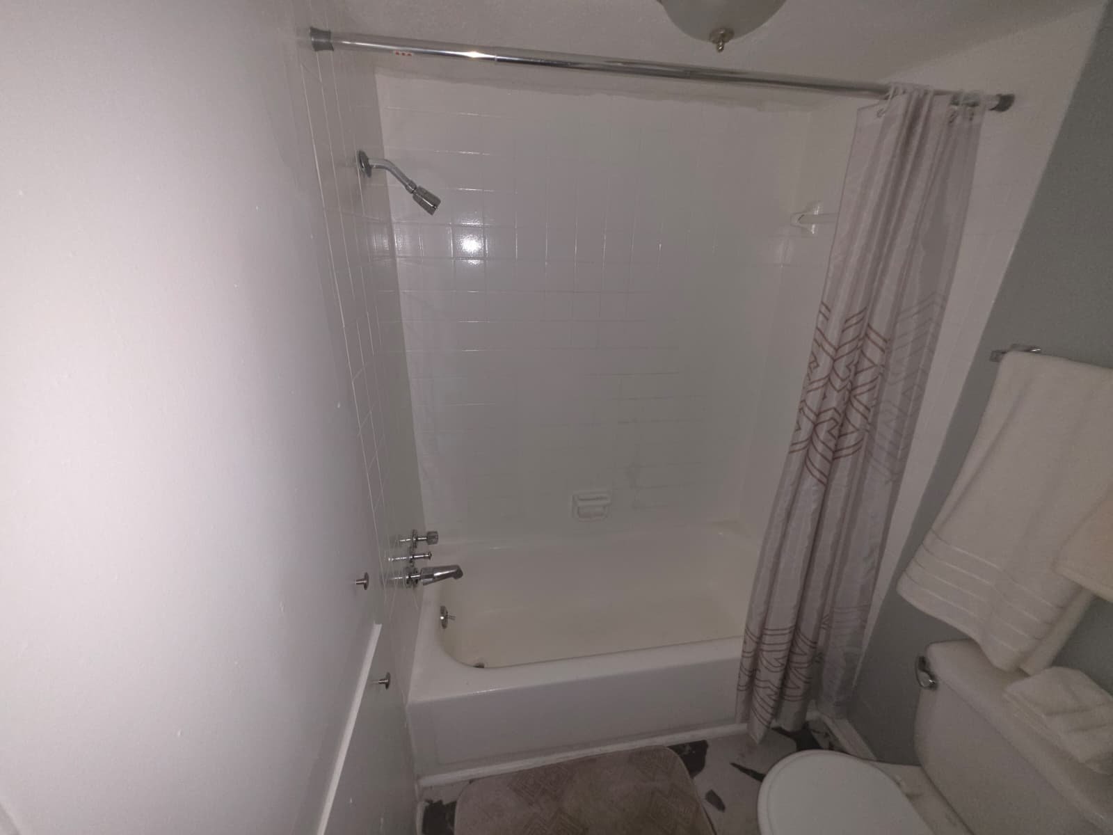 Jackson Apartment: 225 West McDowell Rd