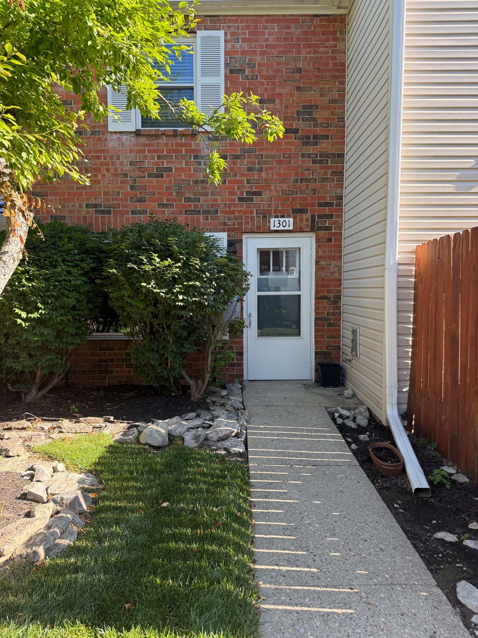 Columbus Condo: 1301 Lowland Ct