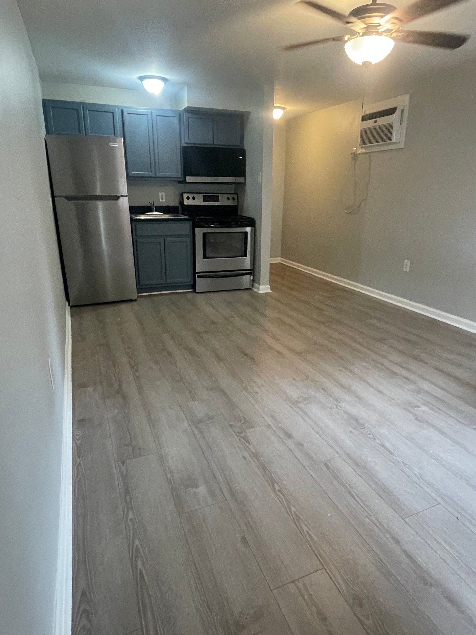 New Orleans Multiplex: 2015 Coliseum St