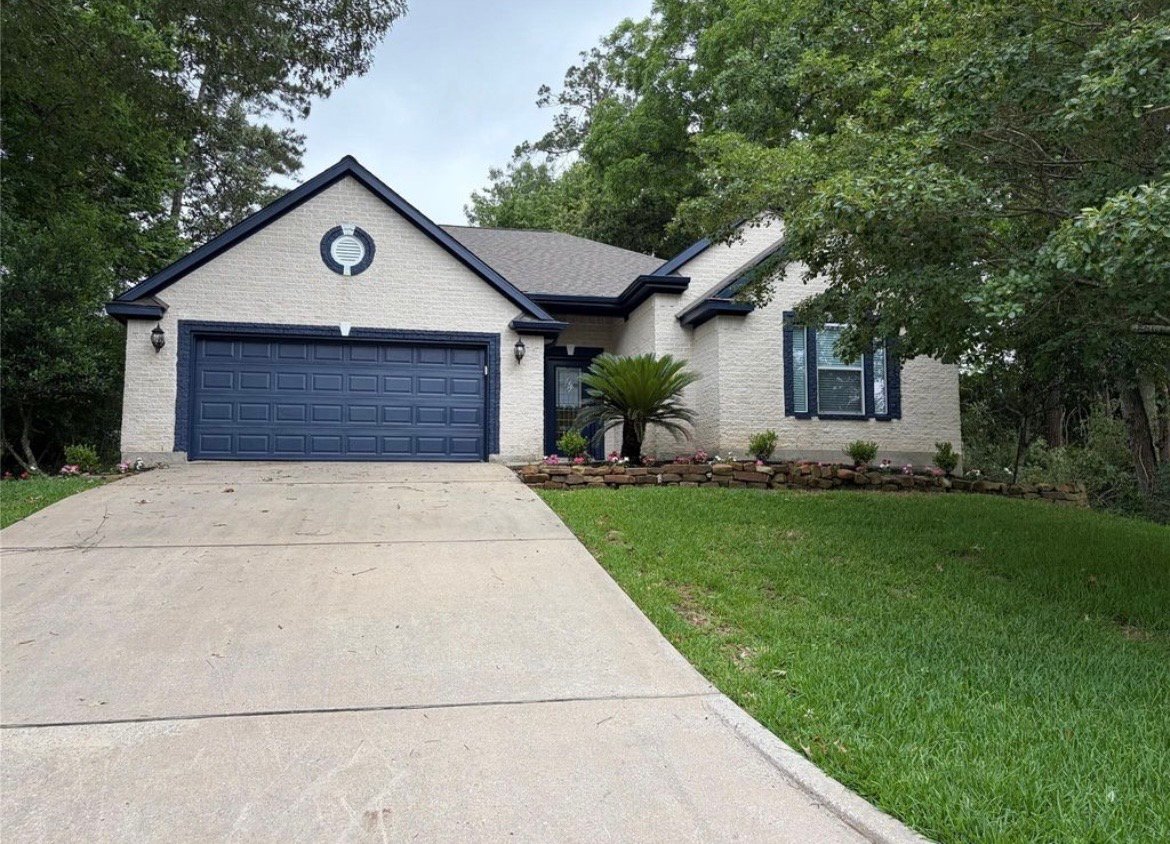 Montgomery House: 3818 Treasure Island Dr