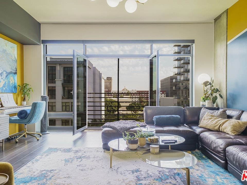 los angeles Apartment: 1111 S Grand Ave