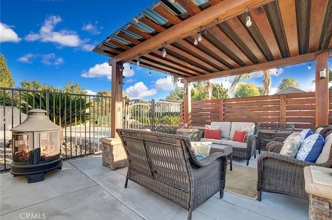 Claremont Multiplex: 179 E Blue Mountain Way