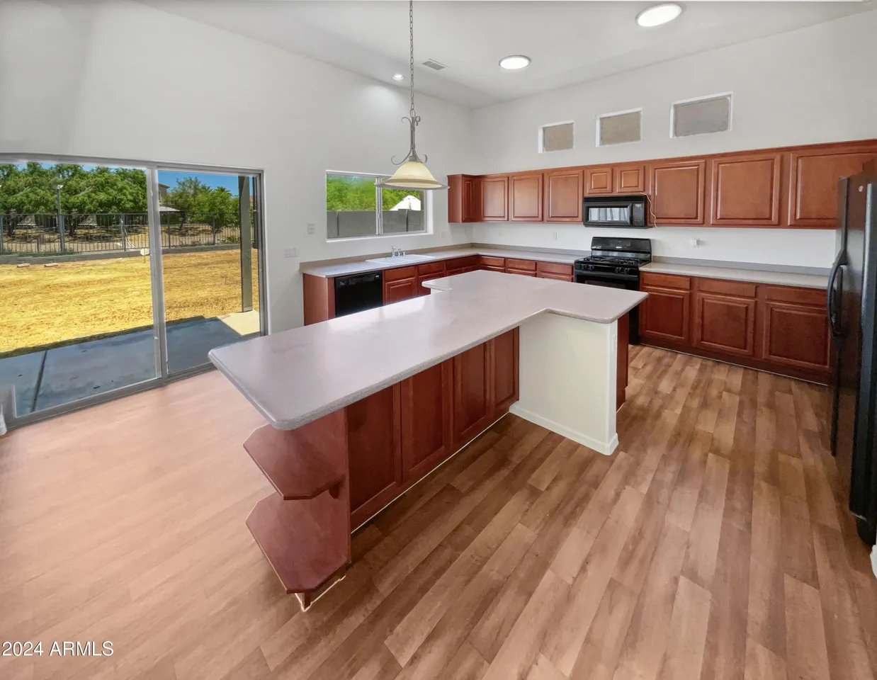 Laveen Single Room: 5322 W La Salle St