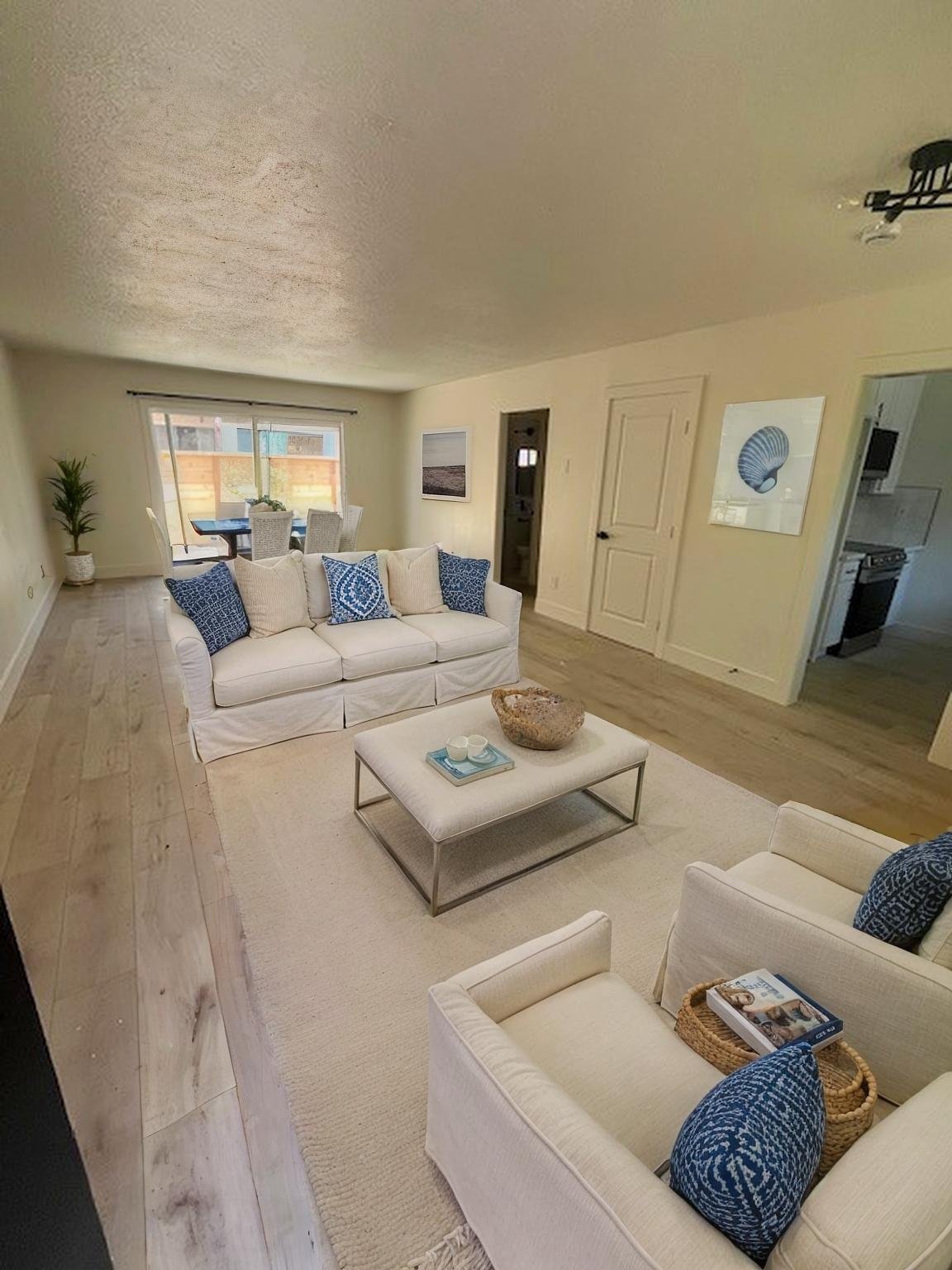huntington Beac Townhome: 18881 Mora Kai Ln