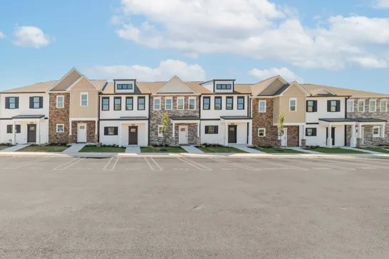 Lynchburg Townhome: 556 Leesville Rd