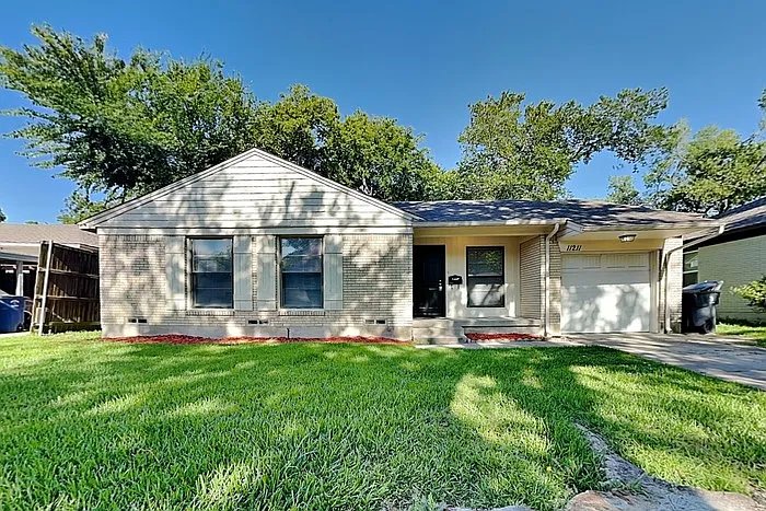 Dallas House: 11211 Ulloa Ln