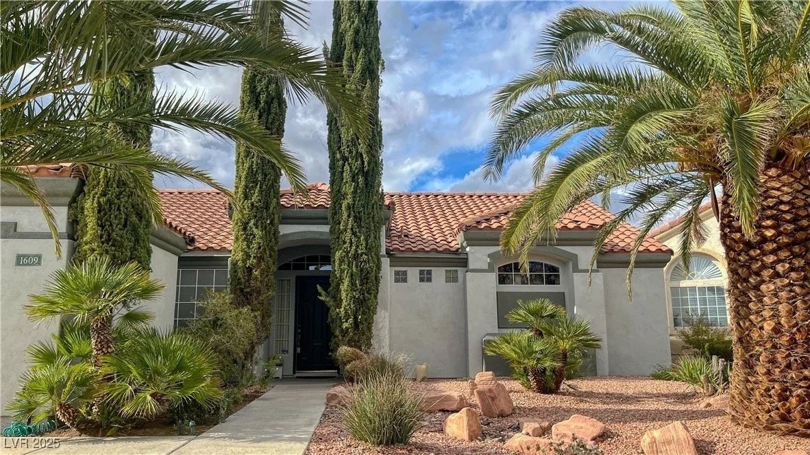 Las Vegas Single Room: 1609 Windsford Cir