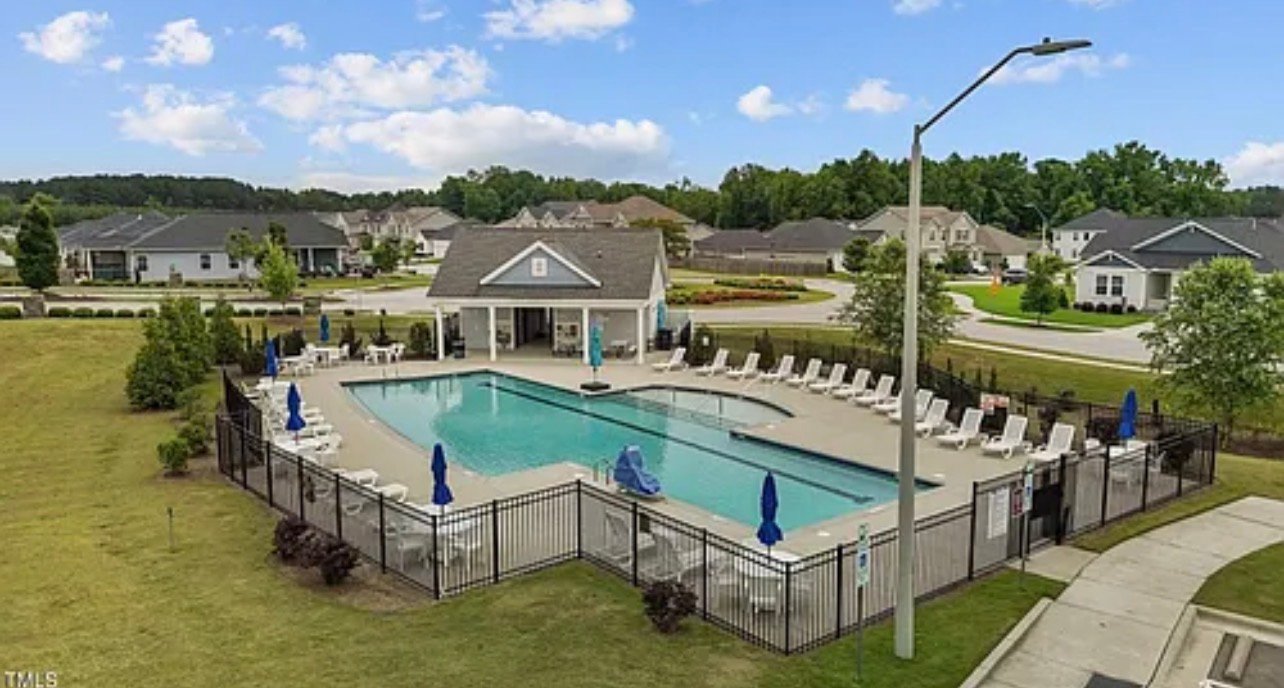 Fuquay Varina House: 261 Summer Ranch Dr
