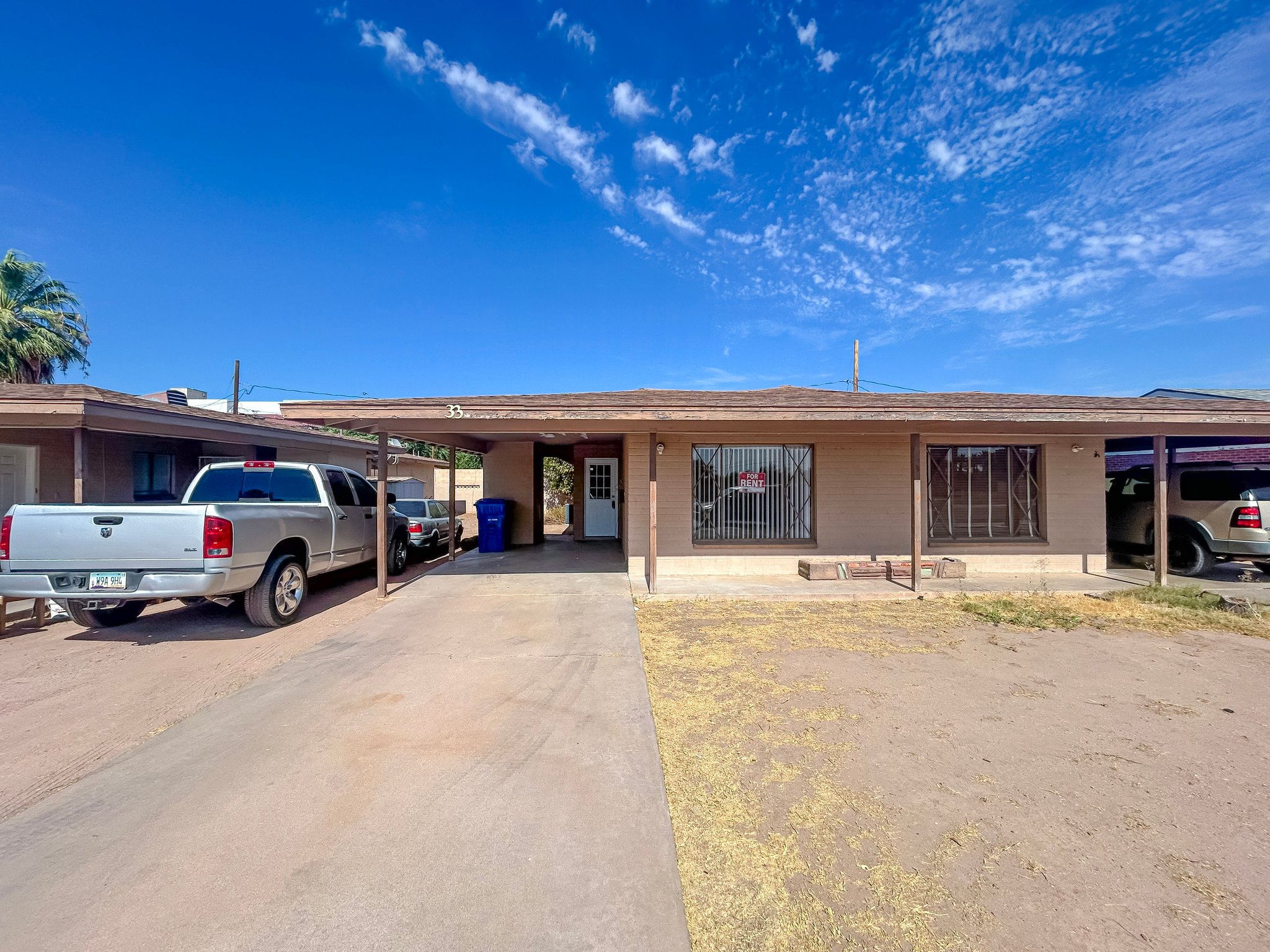 Mesa House: 33 S Olive