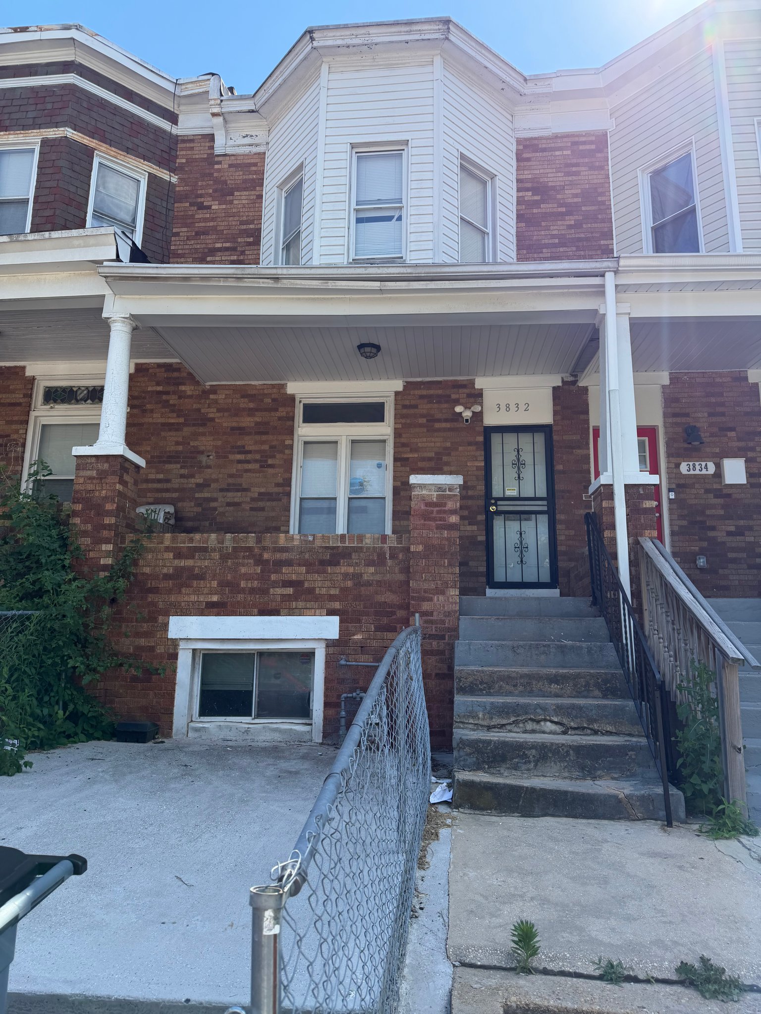 Baltimore Townhome: 3832 Cottage Ave