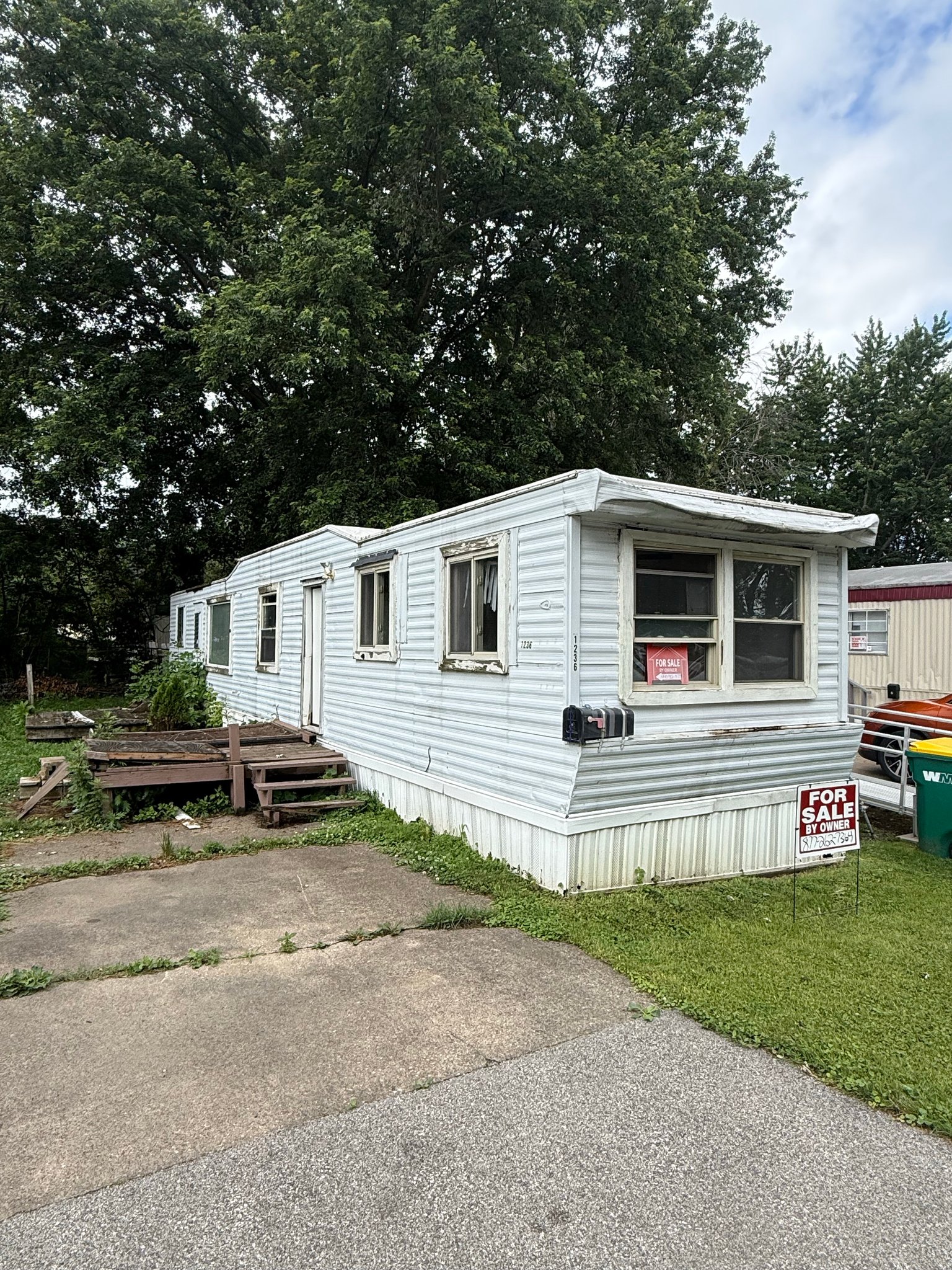 Erie Other: 2971 W 12th St