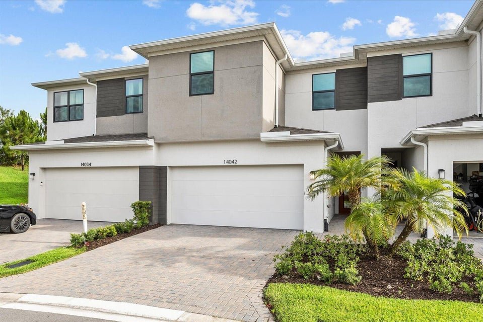 Port Saint Lucie Townhome: 14042 SW Thorens Dr