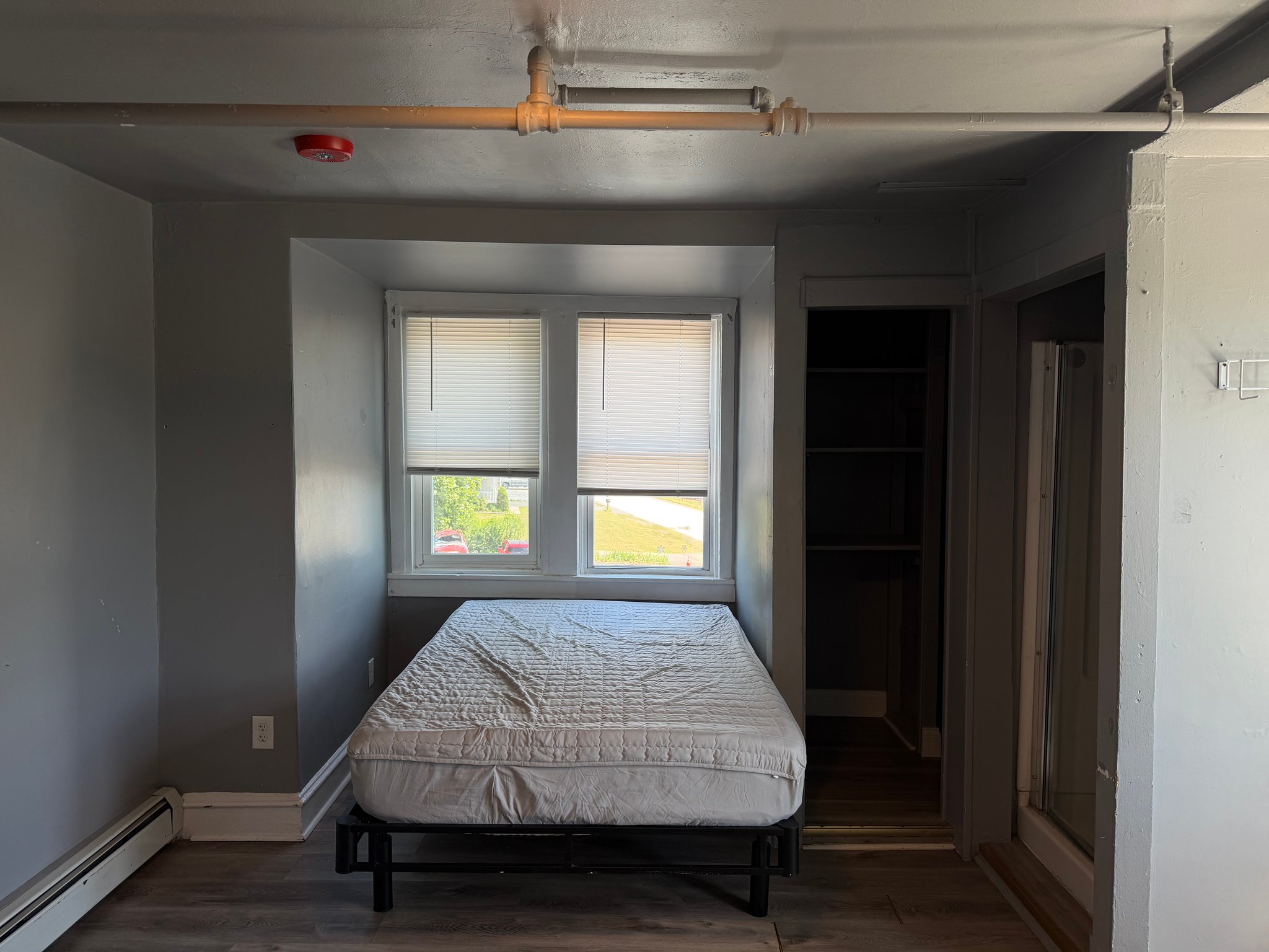 Stowe Single Room: 313 Old Reading Pike