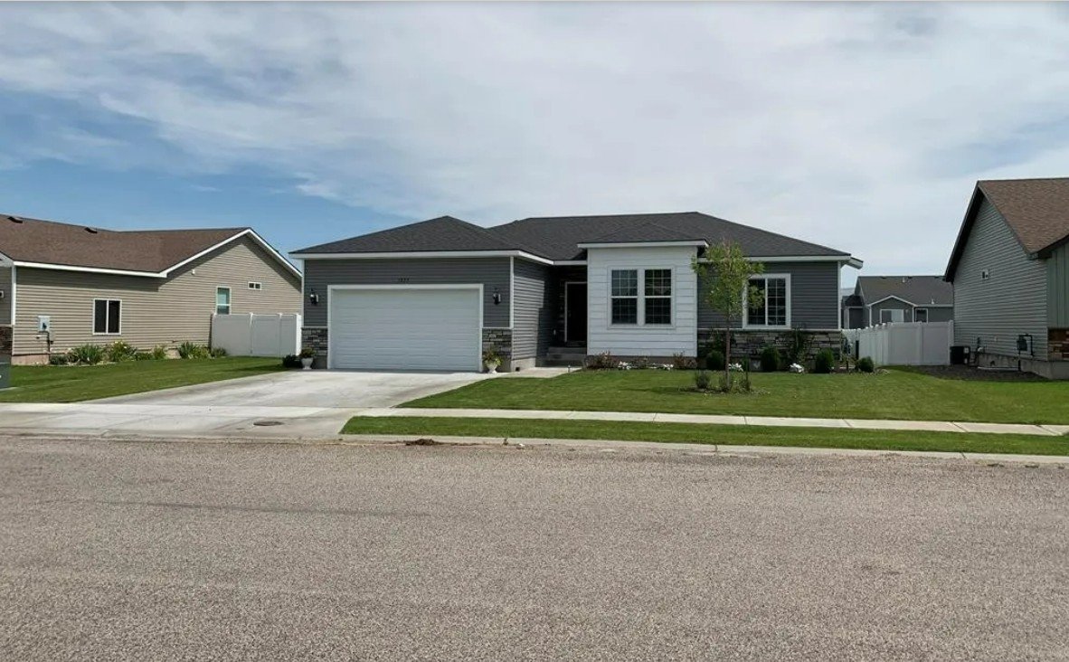 Ammon House: 3823 Rich Ln