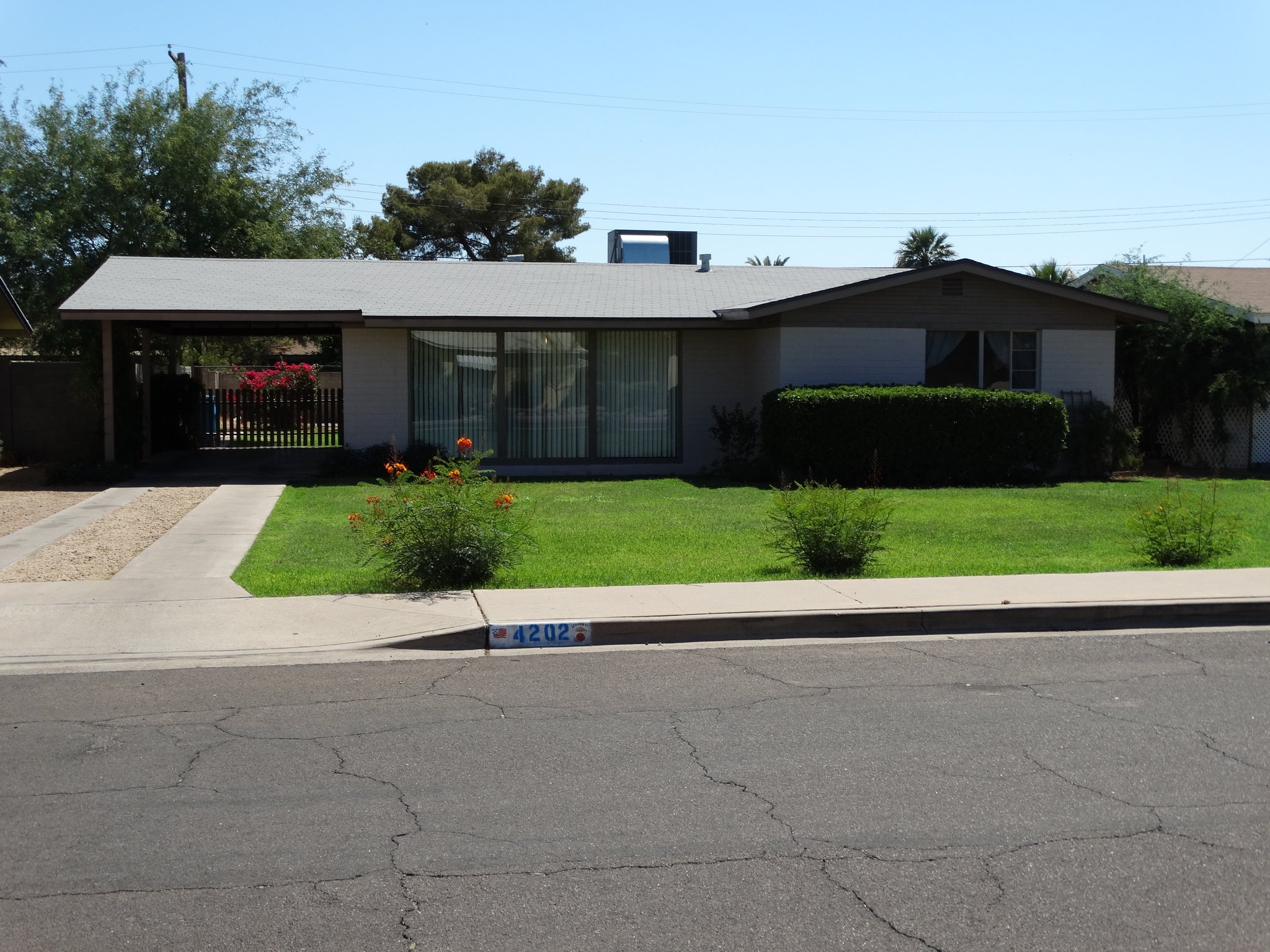 Phoenix House: 4202 N 5th Ave