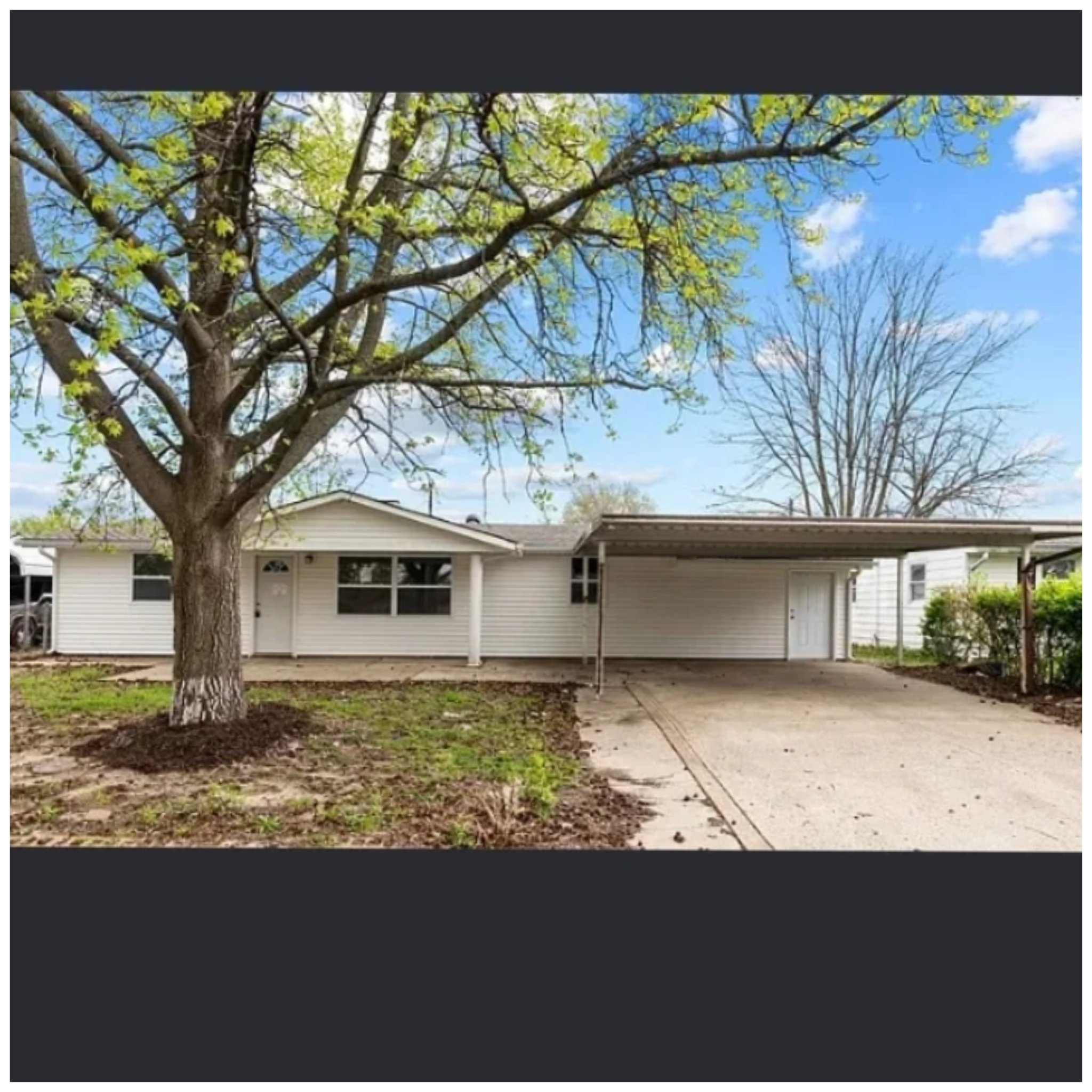 Cahokia House: 208 Saint Christopher