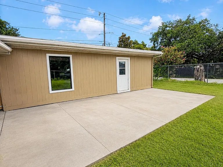 orlando House: 803 4th st