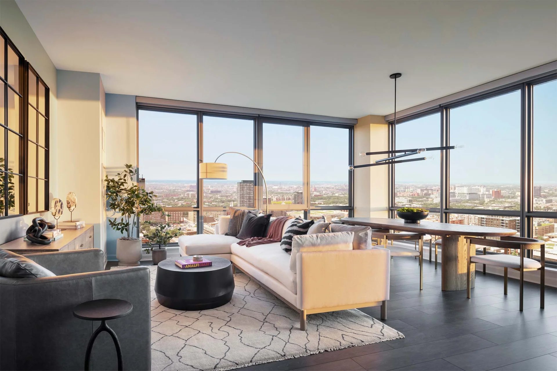 Chicago Condo: 154 N Peoria St