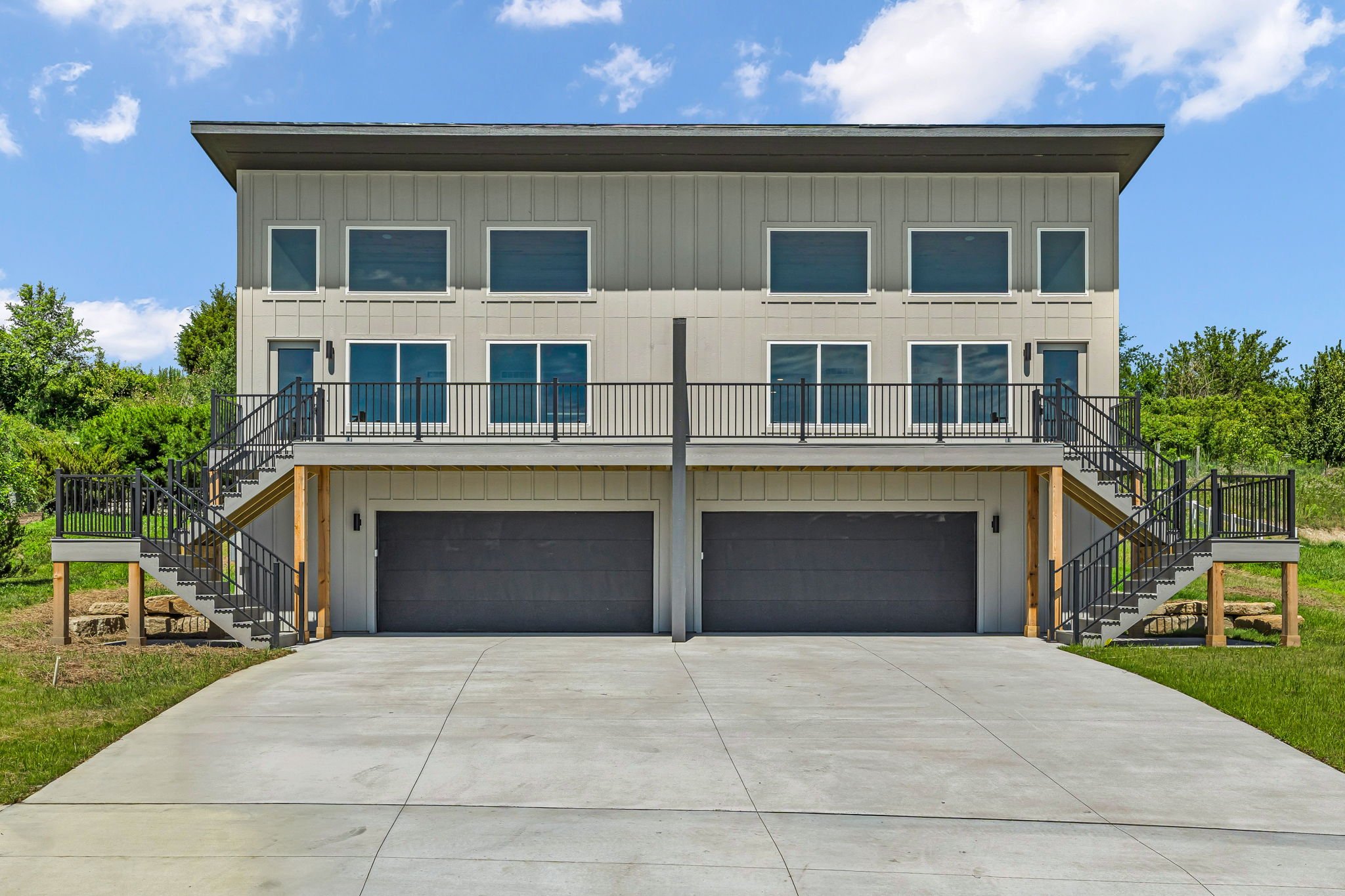 Topeka Townhome: 2900 sw villa west Dr