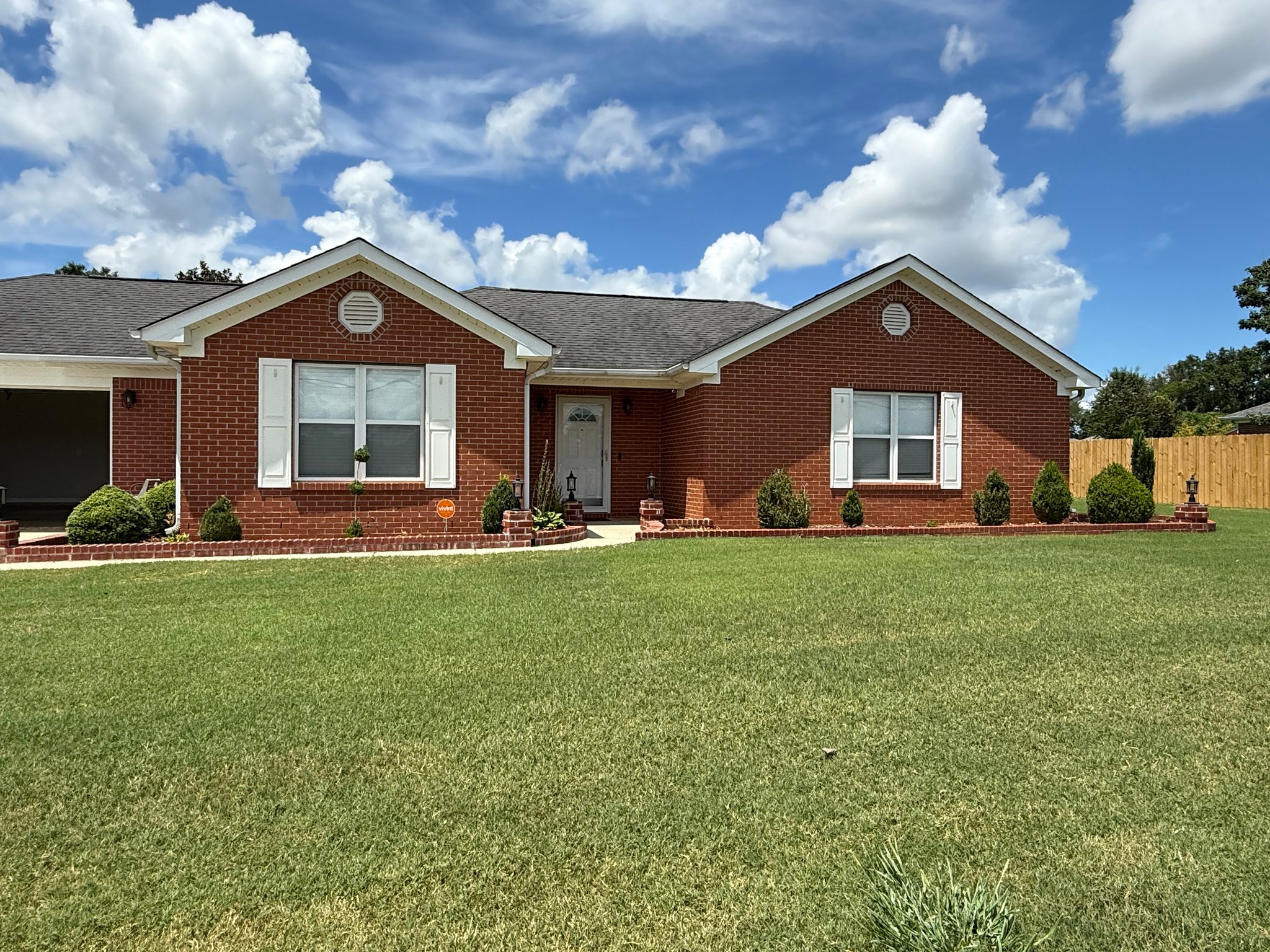 Harvest House: 14645 Lipscomb Rd