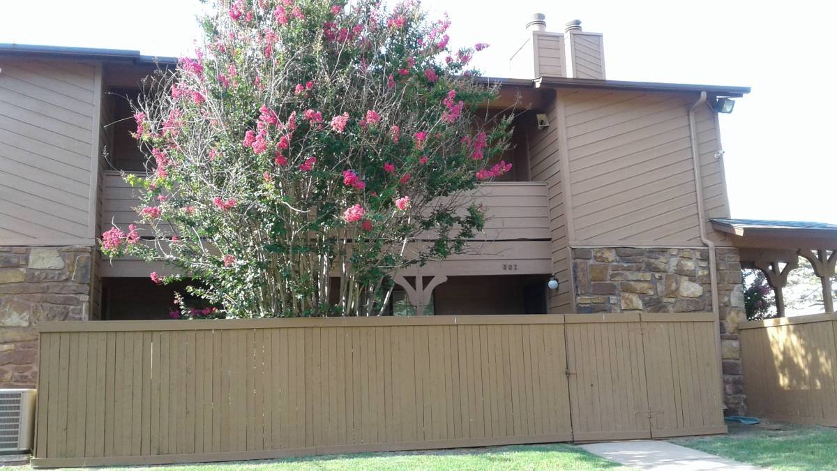 Tulsa Condo: • 3402 S. Winston