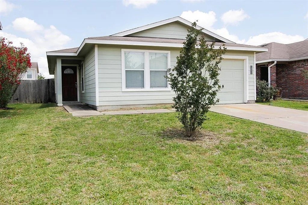 Cypress House: 19822 Creston Cove Ct