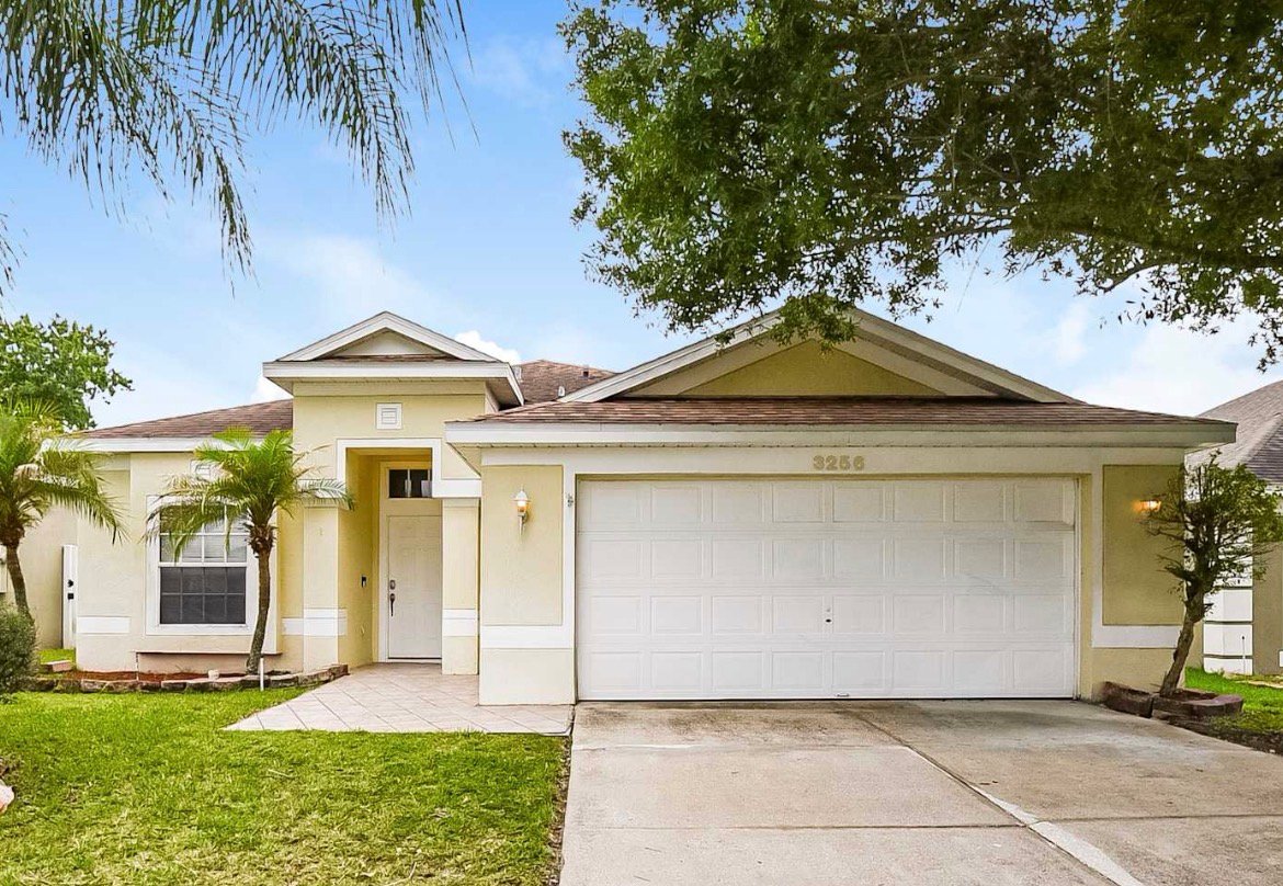 Kissimmee House: 3256 Whooping Crane Run, Kissimmee, FL 34741